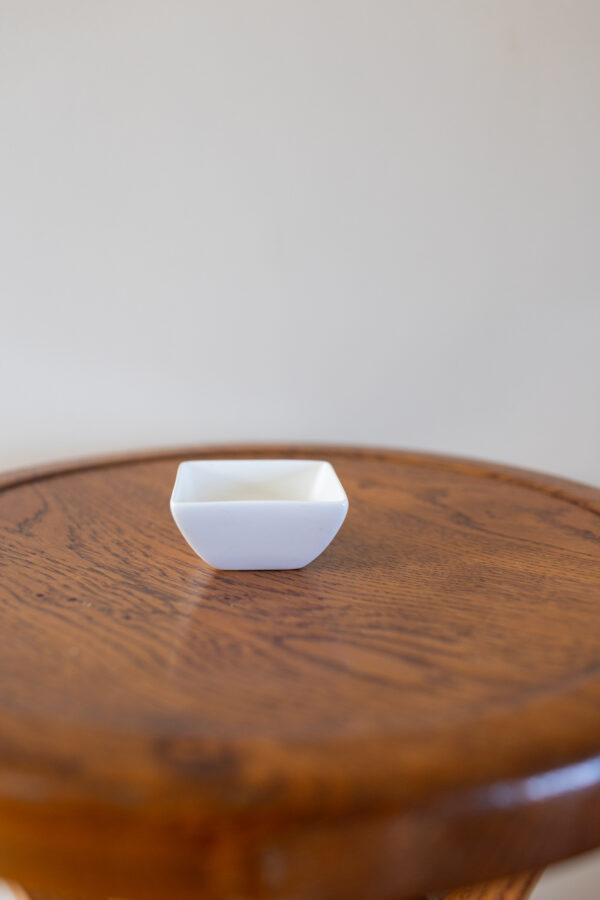 Adrienne – Verrines carrées en porcelaine blanche